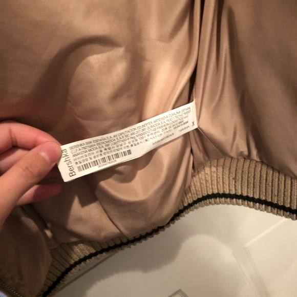 Teddy bomber jacket, size small - Picture 4 of 6